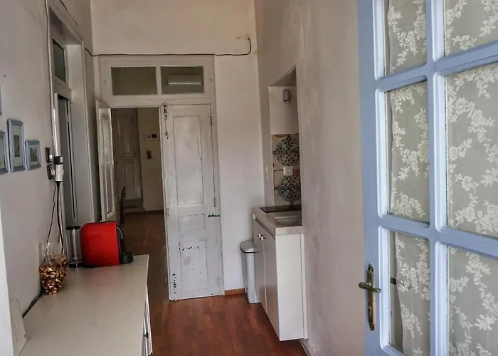 Traditional בית נופש