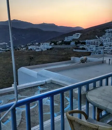 Traditional بيت للعطل *