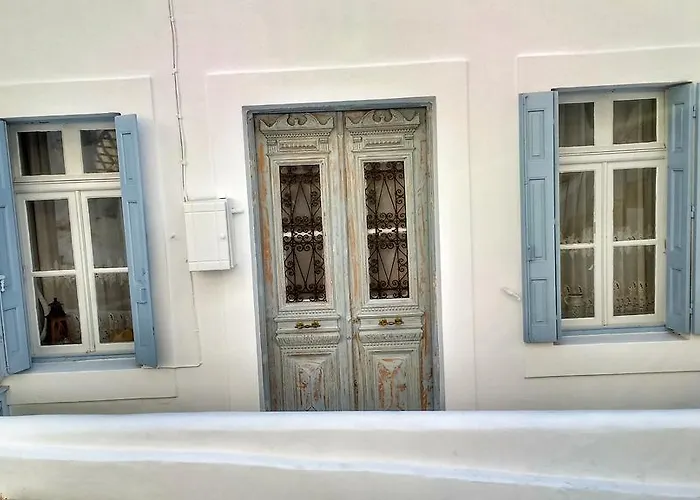 Traditional بيت للعطل